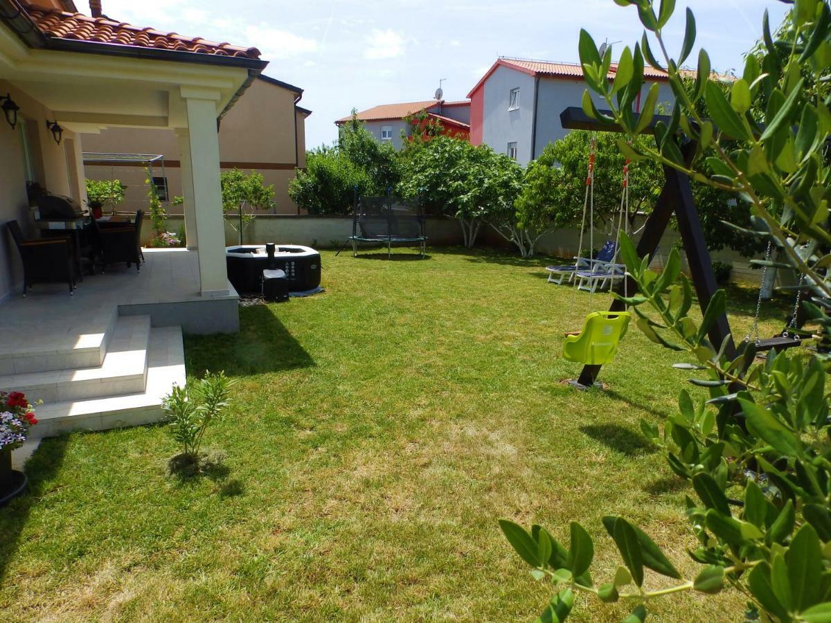 Holiday home Vacation Bokan Pula